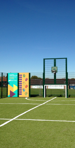 Building surveyor for education in Berkhamsted